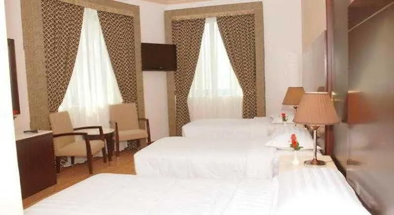Signature Inn Deira - Free Parking Dubai Hotel